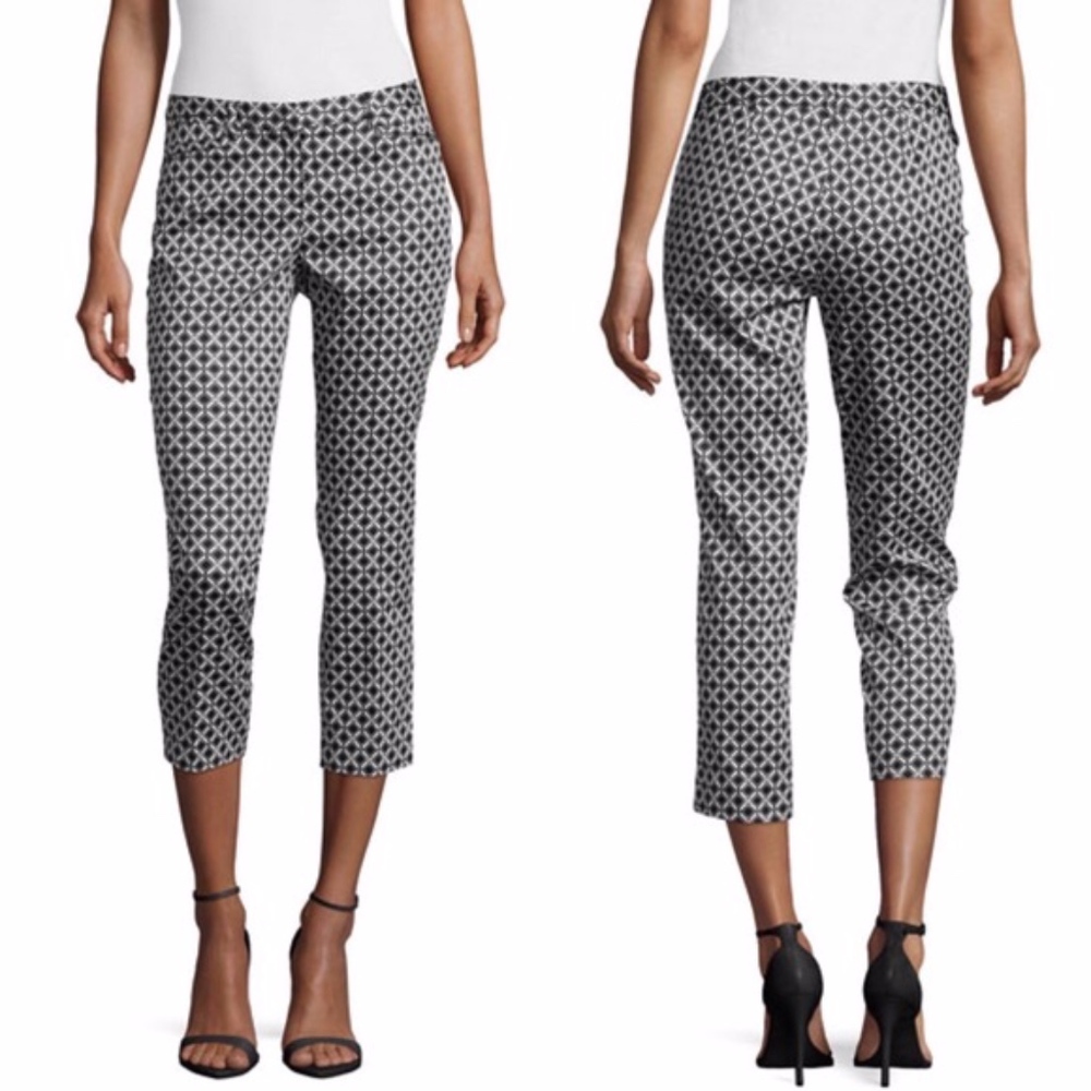 | Laundry by Shelli Segal | slim fit cropped pants